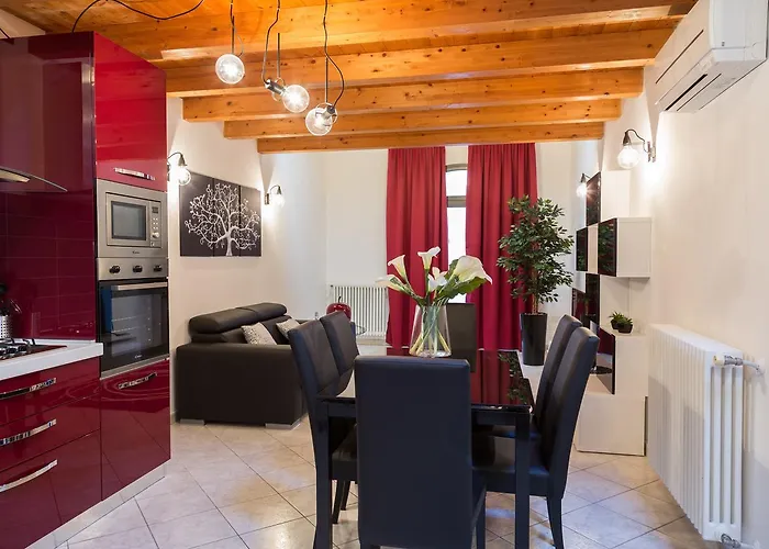 Stella Marina 5 Апартаменты *